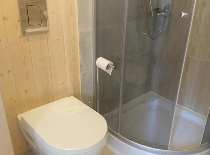 Hillas Rum i privatbostad Reda